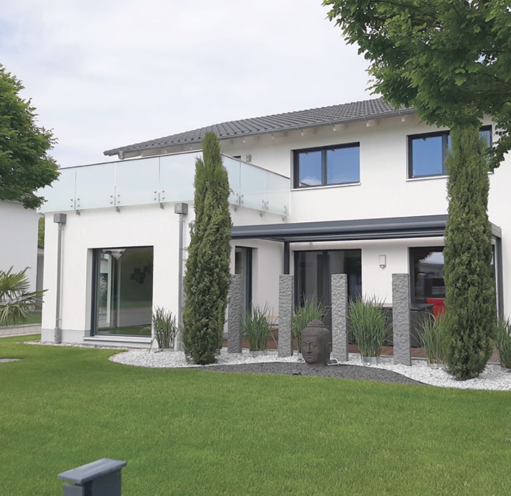 Neubau Einfamilienhaus als Passivhaus Gartenansicht